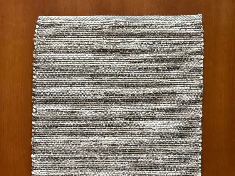 Baumwollteppich aus glatt verzwirnten Baumwollgarnen